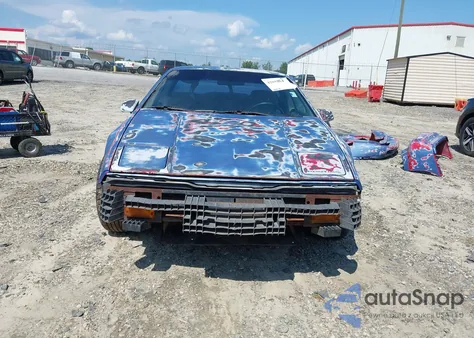 1988 Pontiac Fiero из США, поврежденный, VIN 1G2PE11R7JP201894